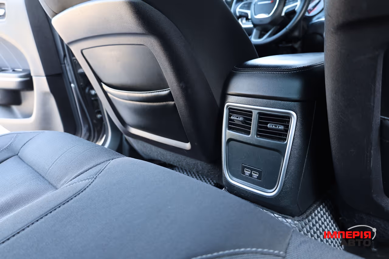 Dodge Charger - фото 39