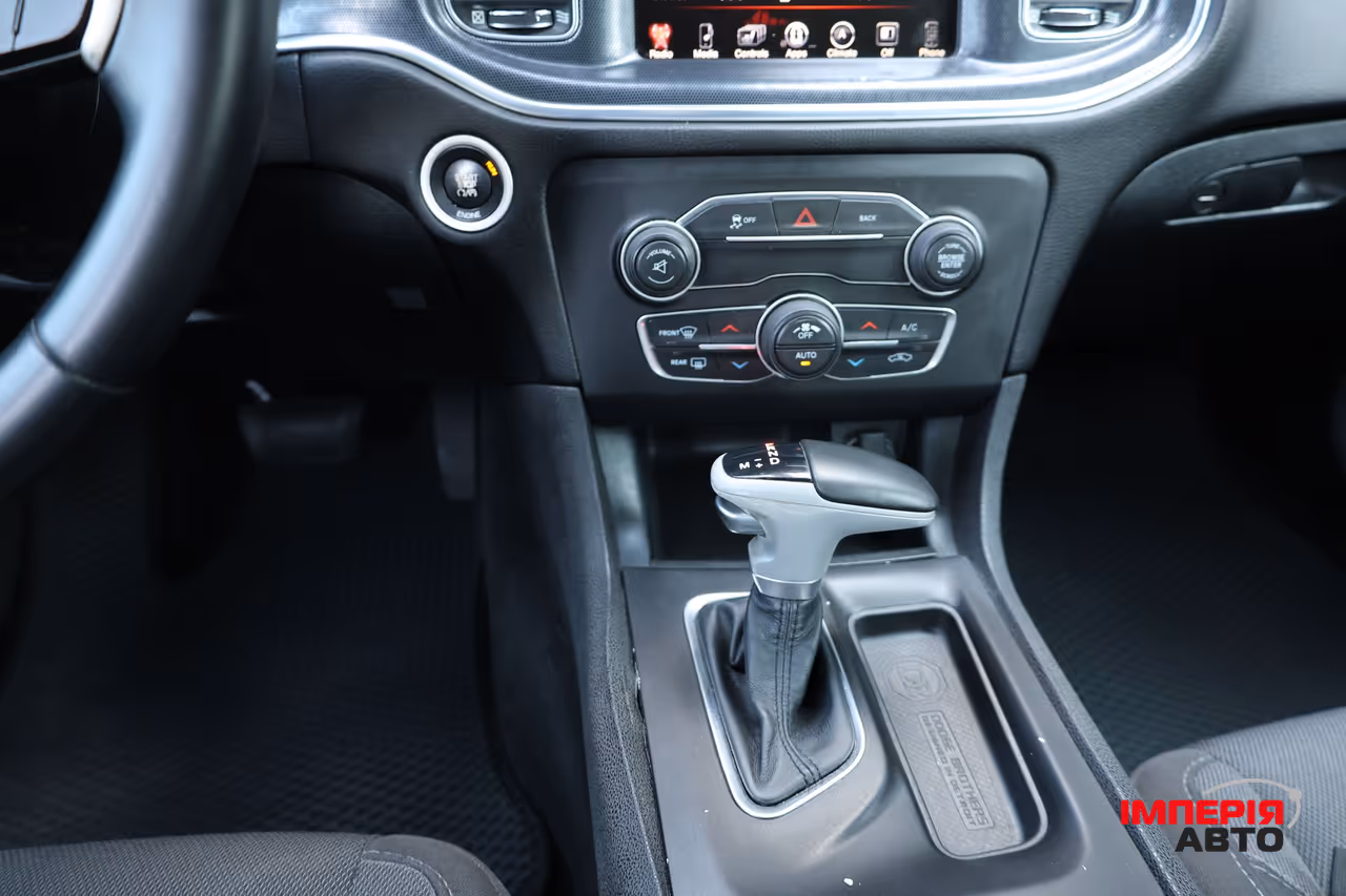 Dodge Charger - фото 31