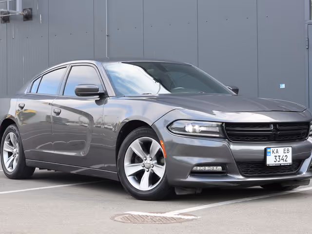 Dodge Charger - фото 5