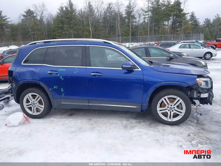 Mercedes-Benz GLB - фото 2