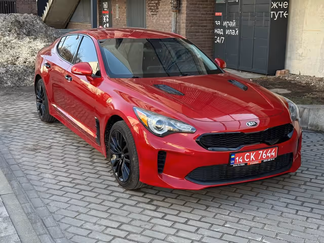 Kia Stinger - фото 3