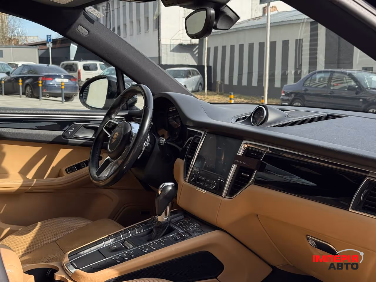 Porsche Macan - фото 7