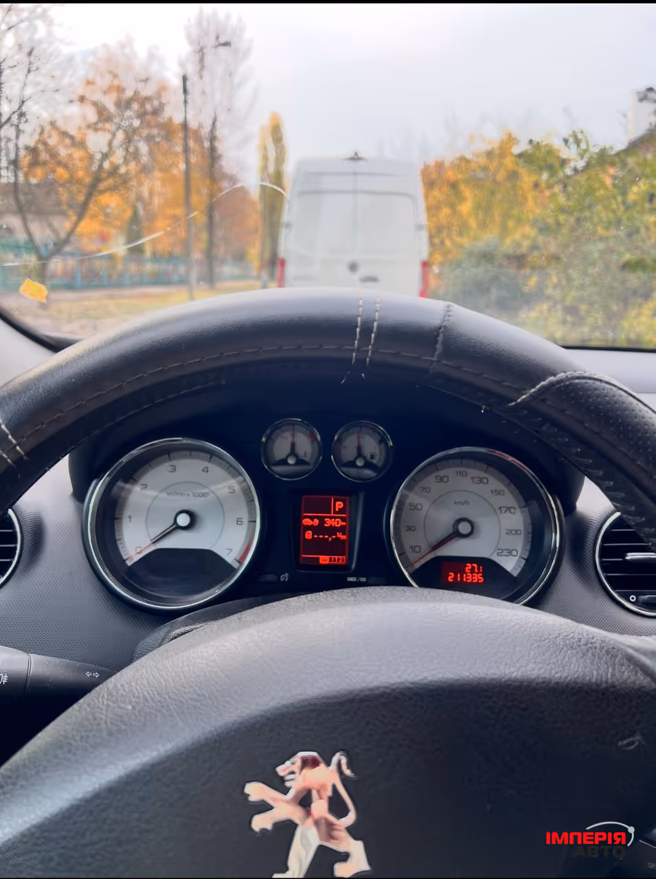 Peugeot 308 - фото 8