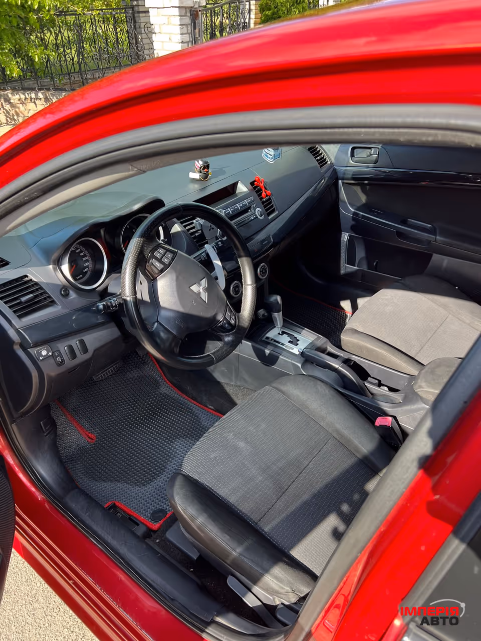 Mitsubishi Lancer - фото 16