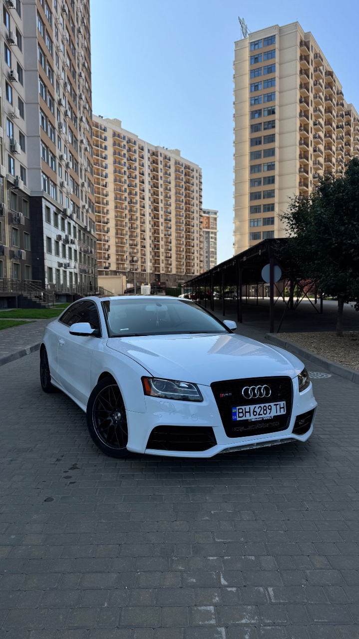 Audi A5 - фото 1