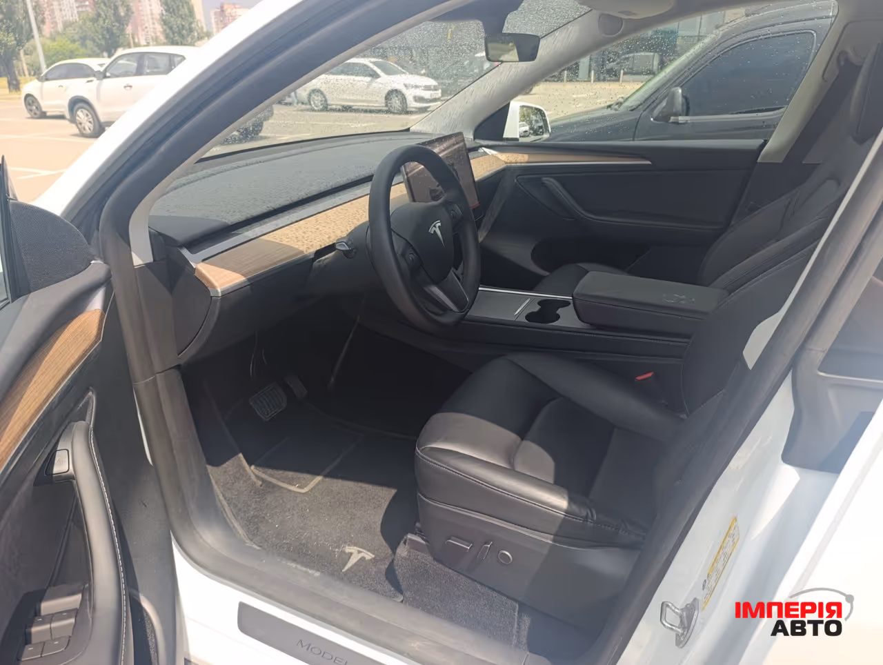 Tesla Model Y - фото 18