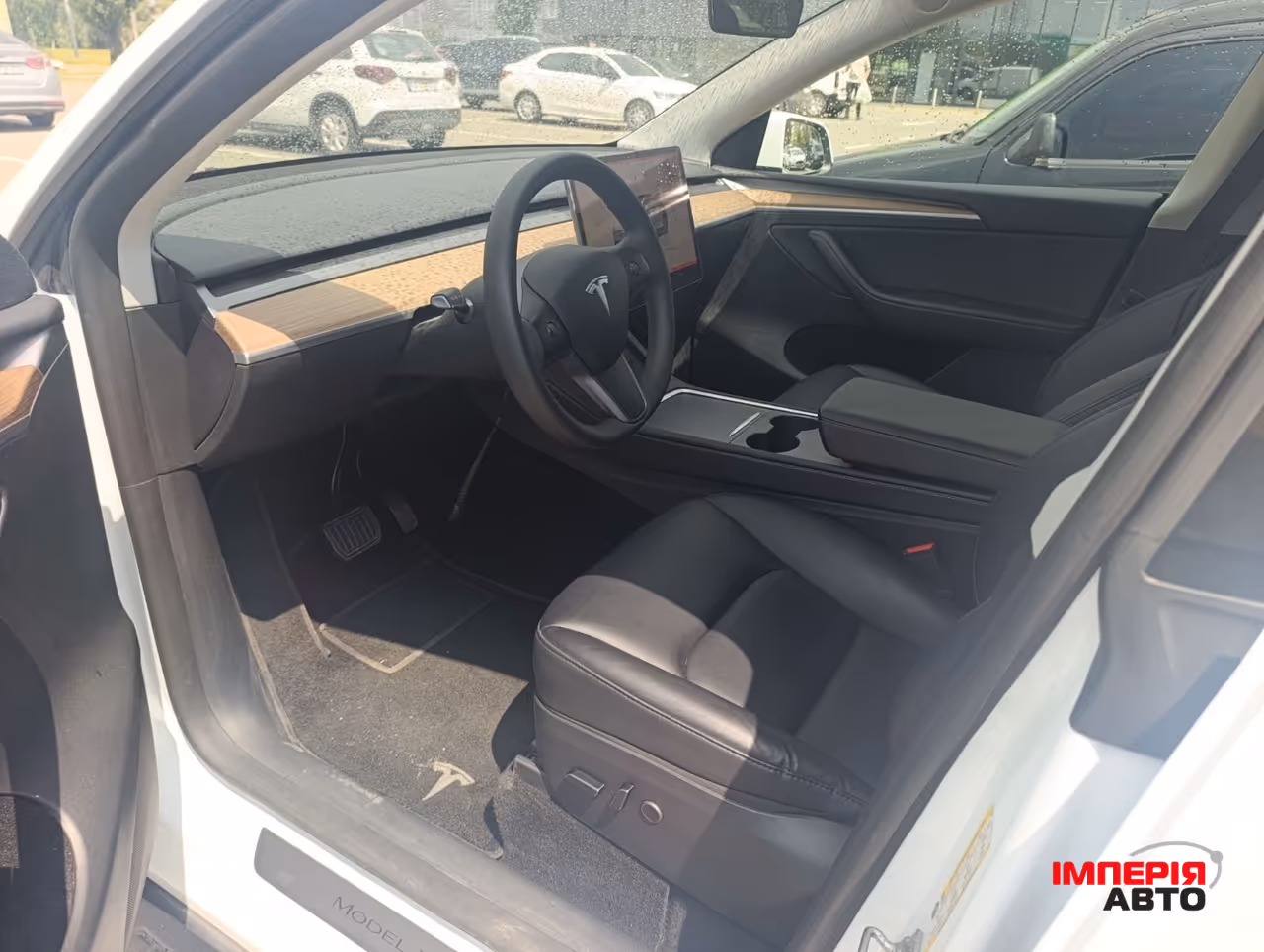 Tesla Model Y - фото 10