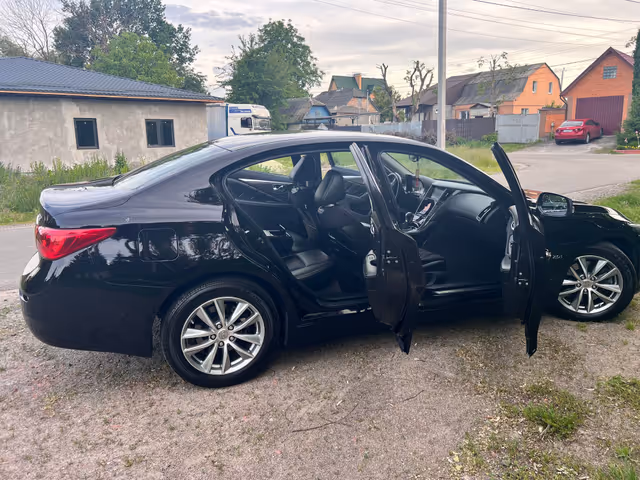 Infiniti Q50 - фото 3