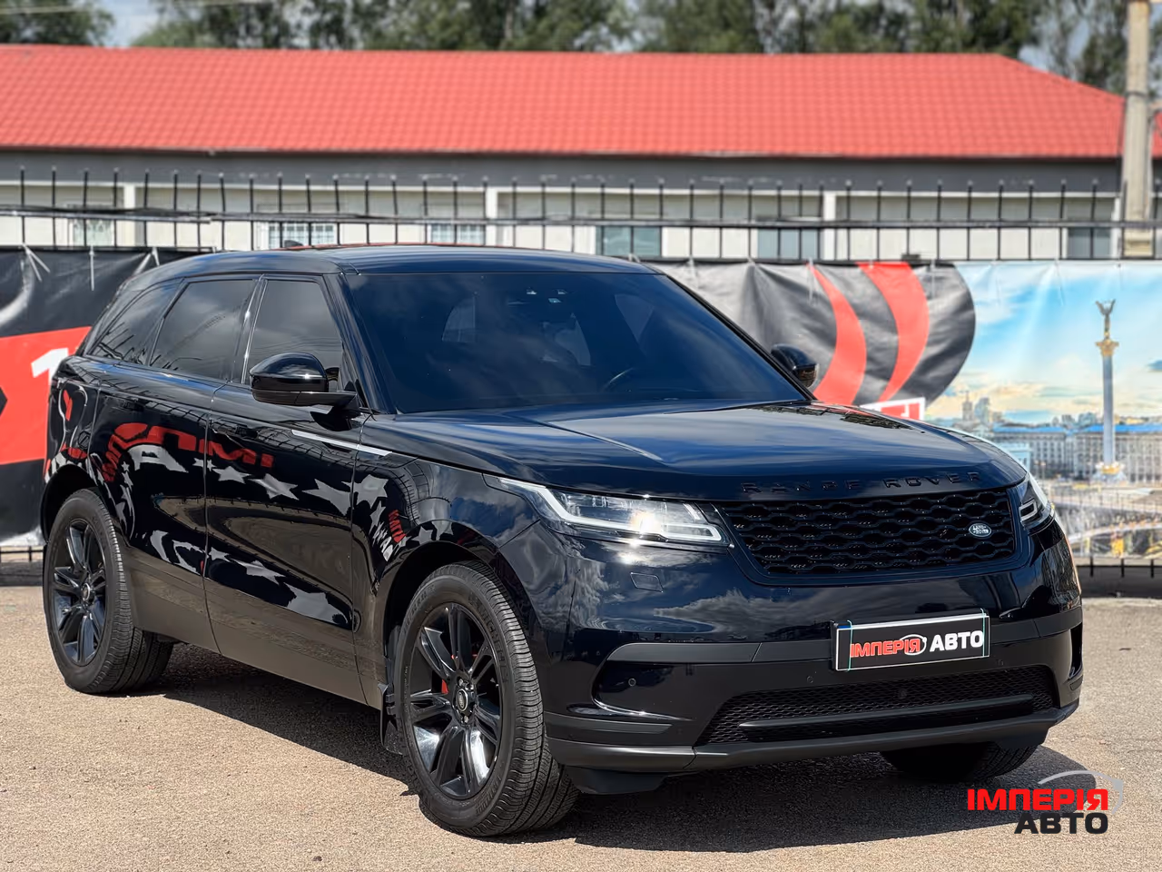 Land Rover Range Rover Velar - фото 1