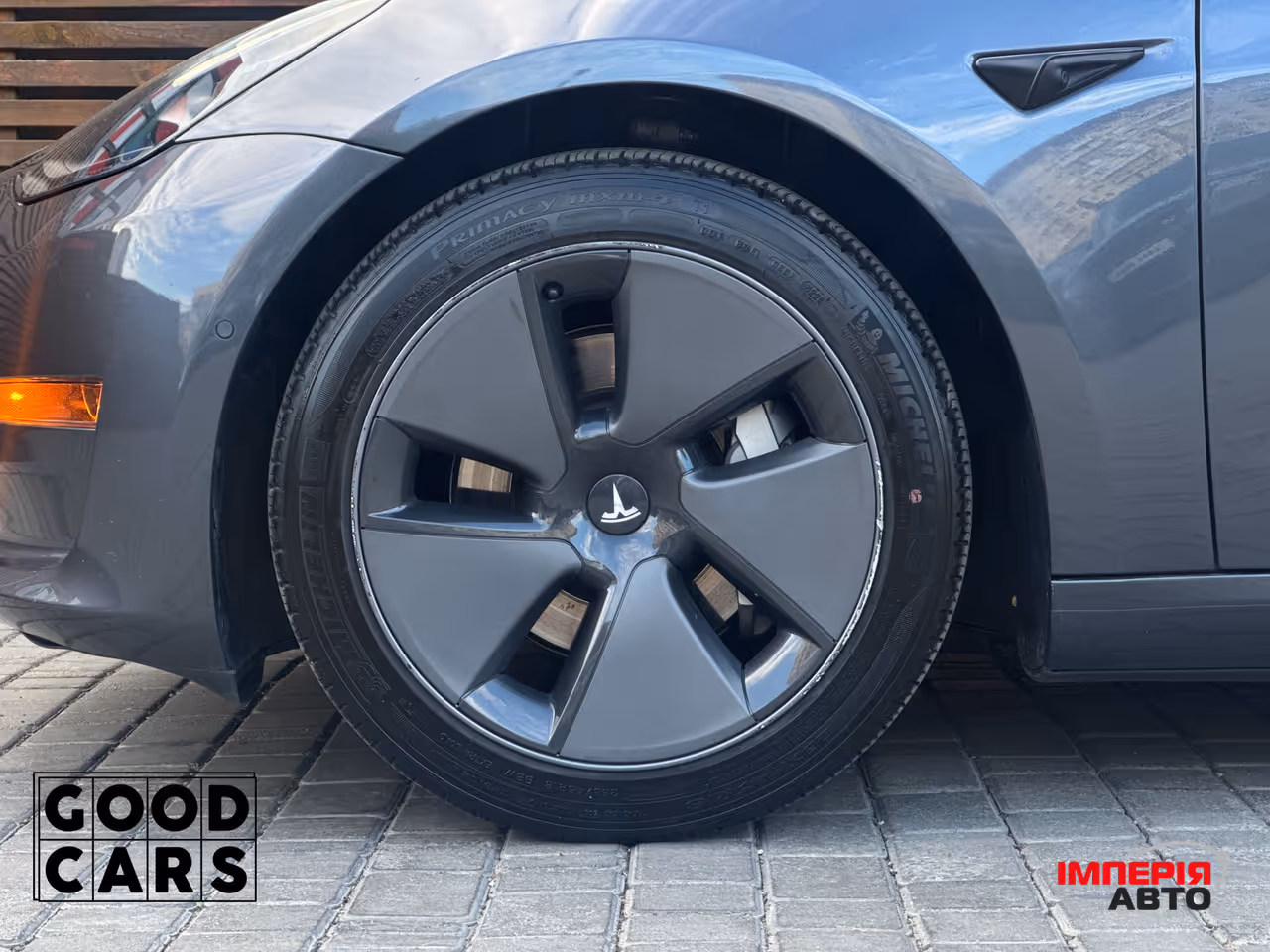 Tesla Model 3 - фото 13