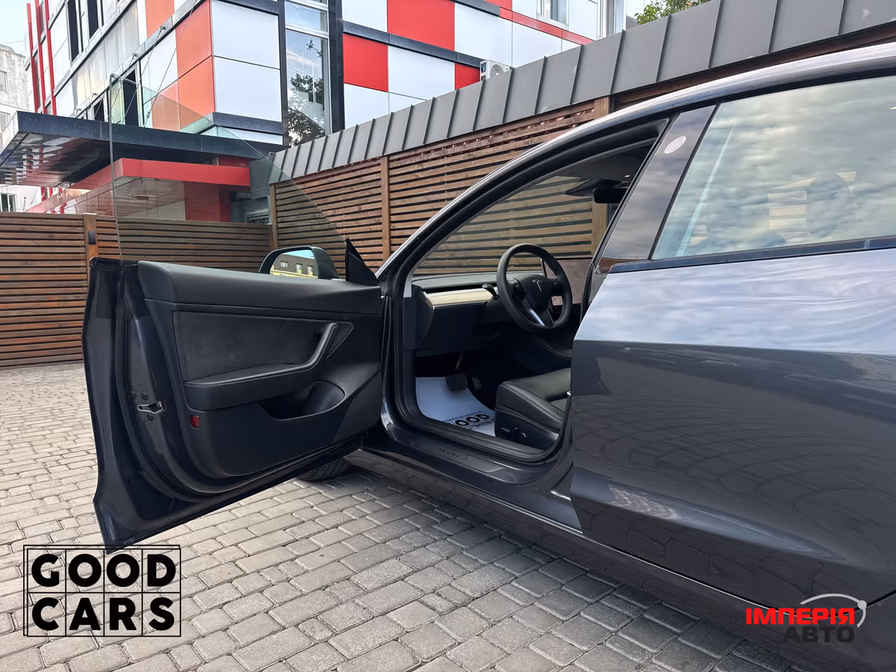 Tesla Model 3 - фото 26