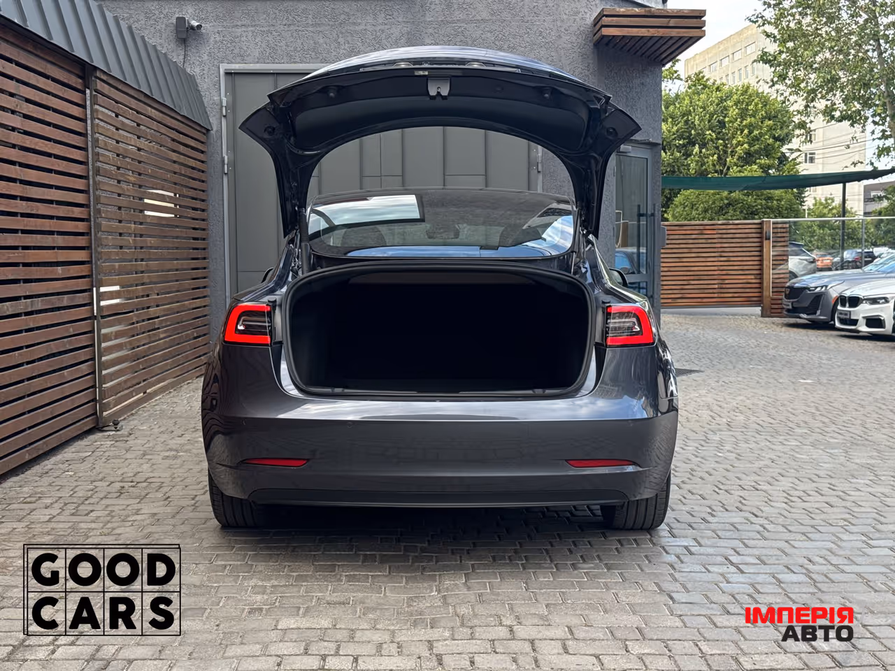 Tesla Model 3 - фото 20