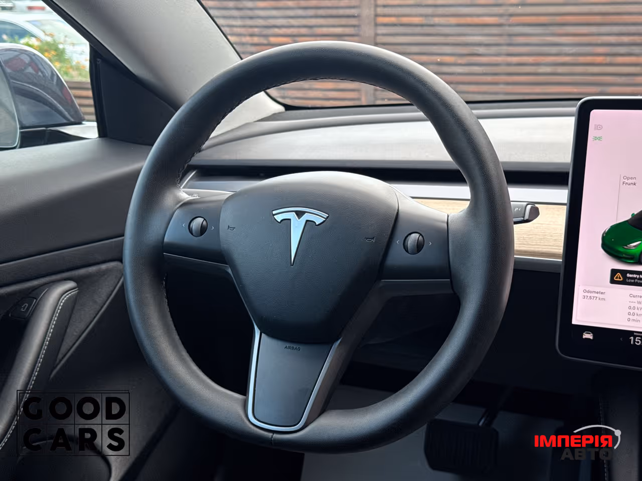 Tesla Model 3 - фото 35