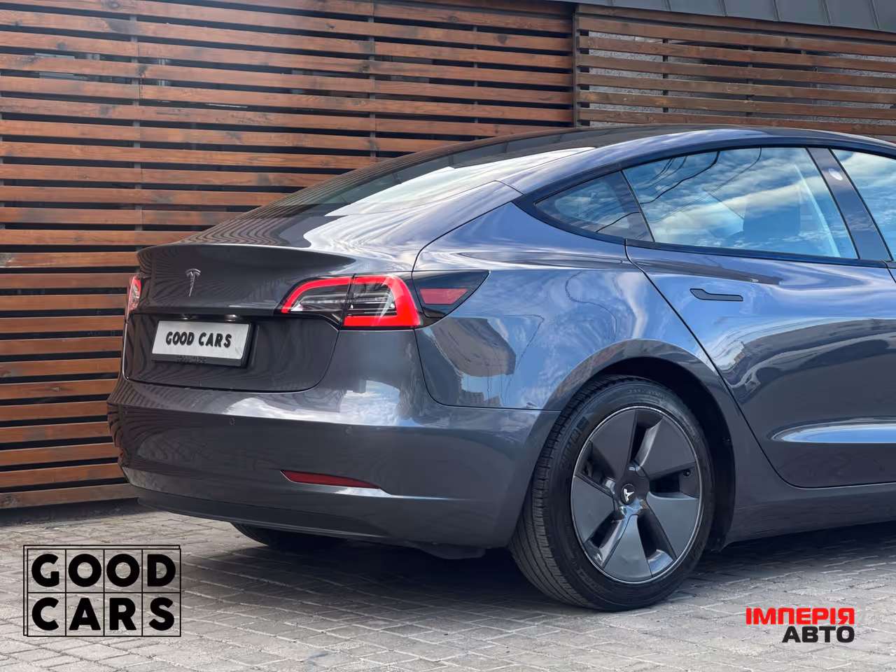 Tesla Model 3 - фото 18