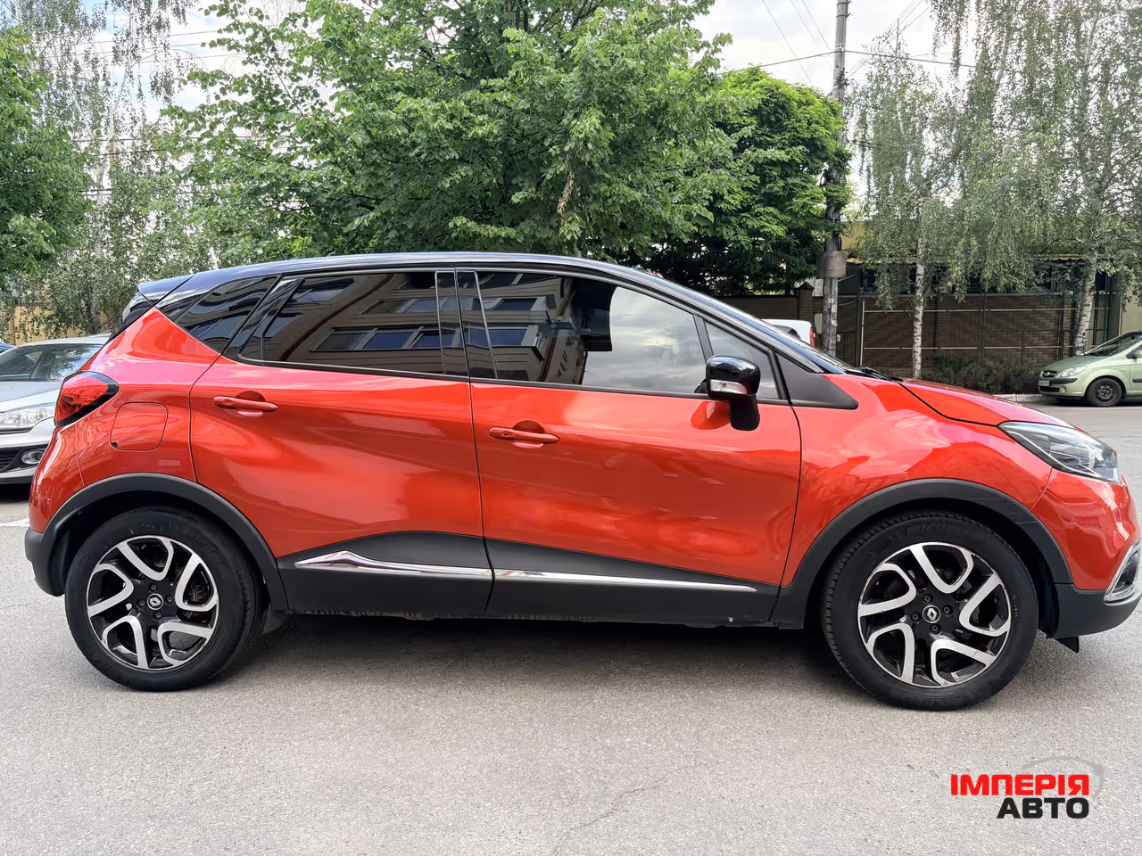 Renault Captur - фото 5
