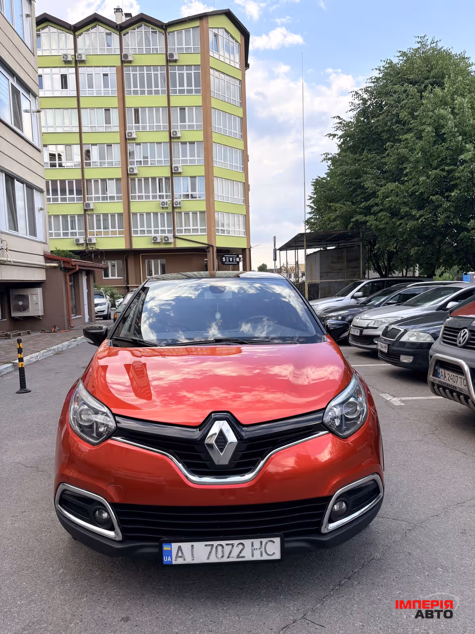 Renault Captur - фото 4