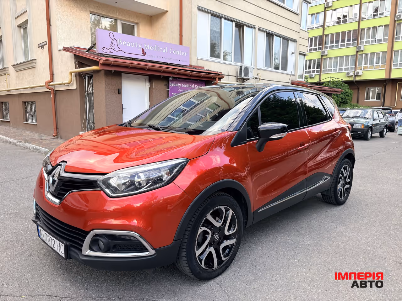 Renault Captur - фото 3