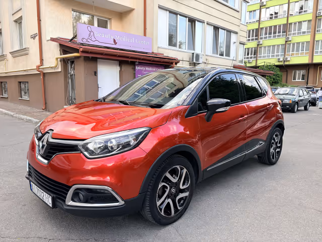 Renault Captur - фото 3