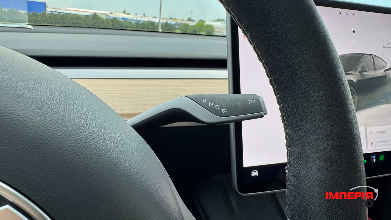 Tesla Model Y - фото 36