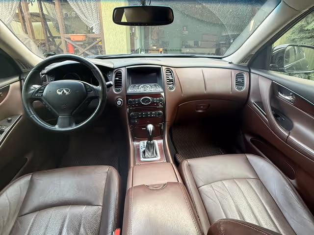 Infiniti QX50 - фото 1