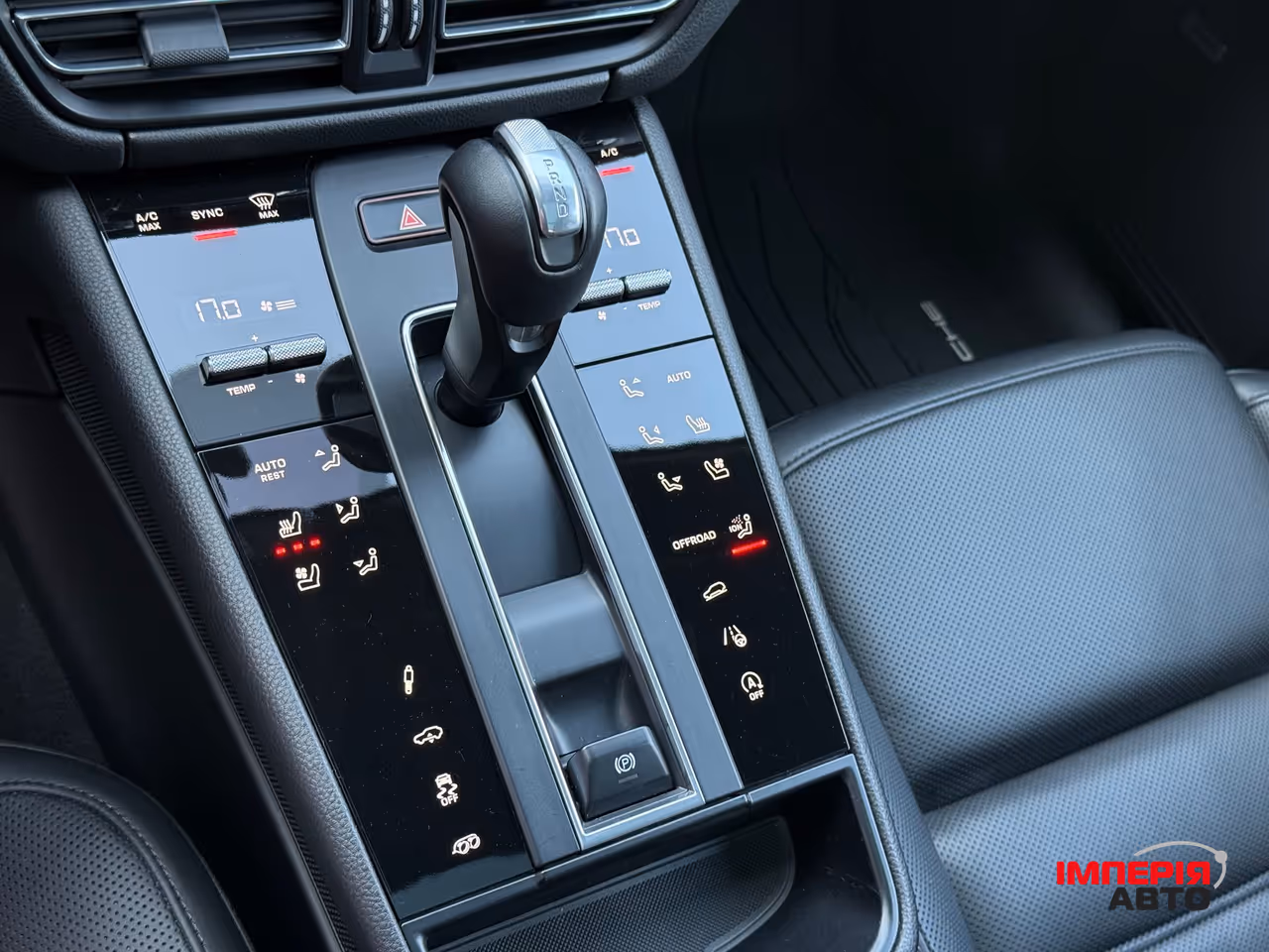 Porsche Macan - фото 19