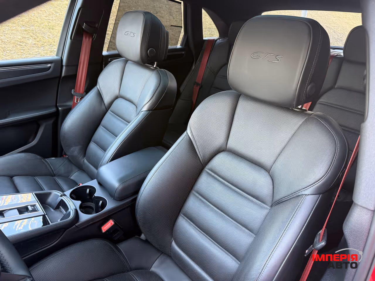 Porsche Macan - фото 15