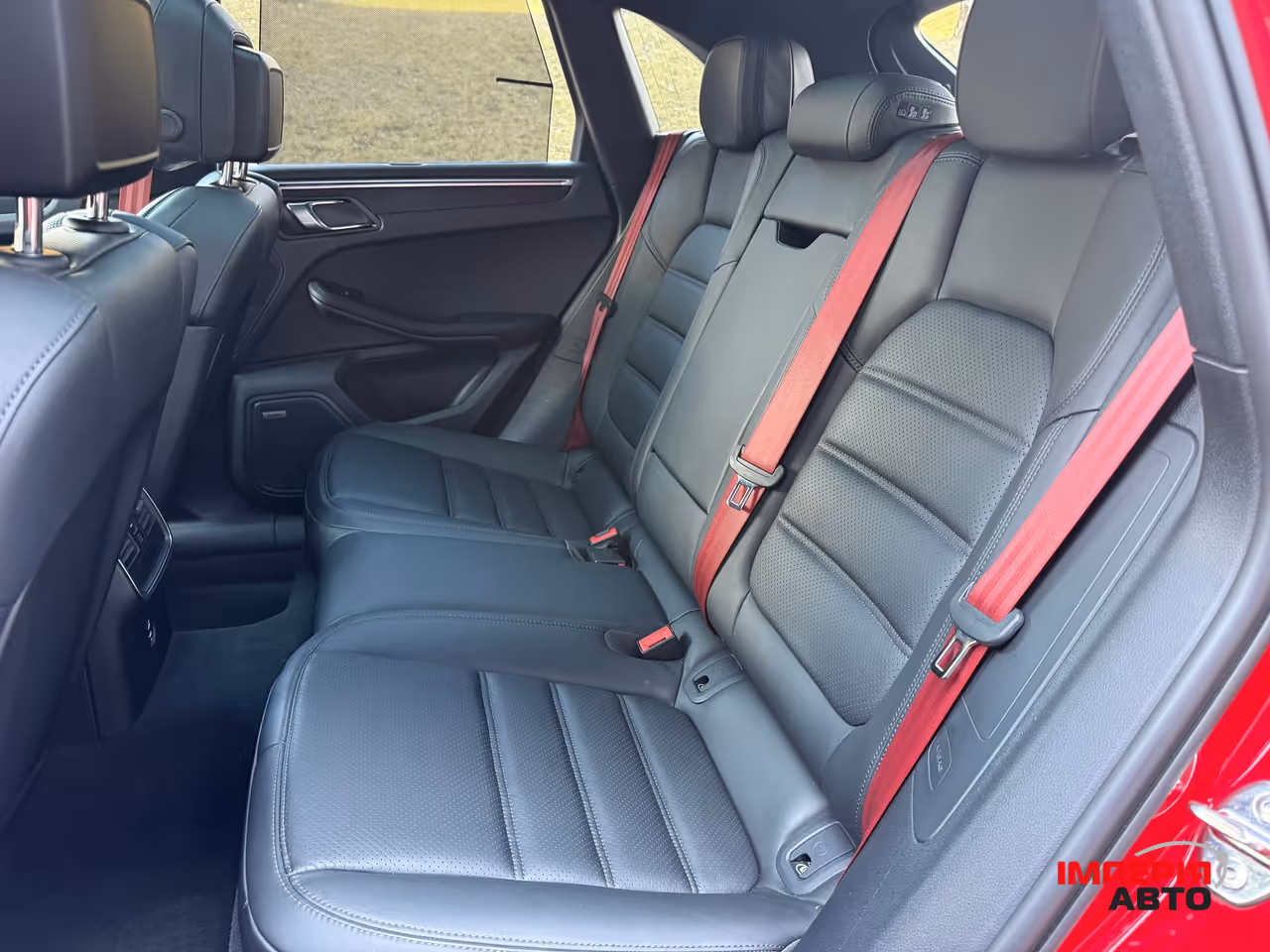 Porsche Macan - фото 18