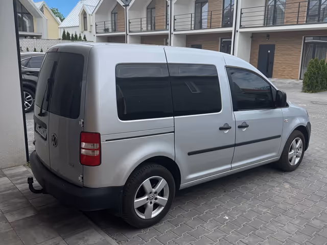 Volkswagen Caddy - фото 3