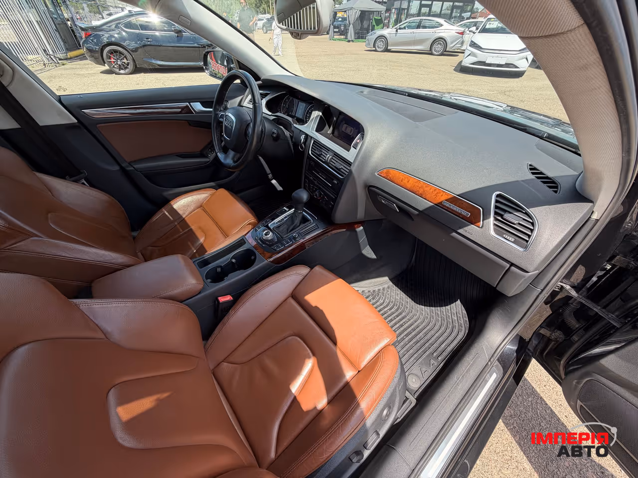 Audi A4 - фото 18