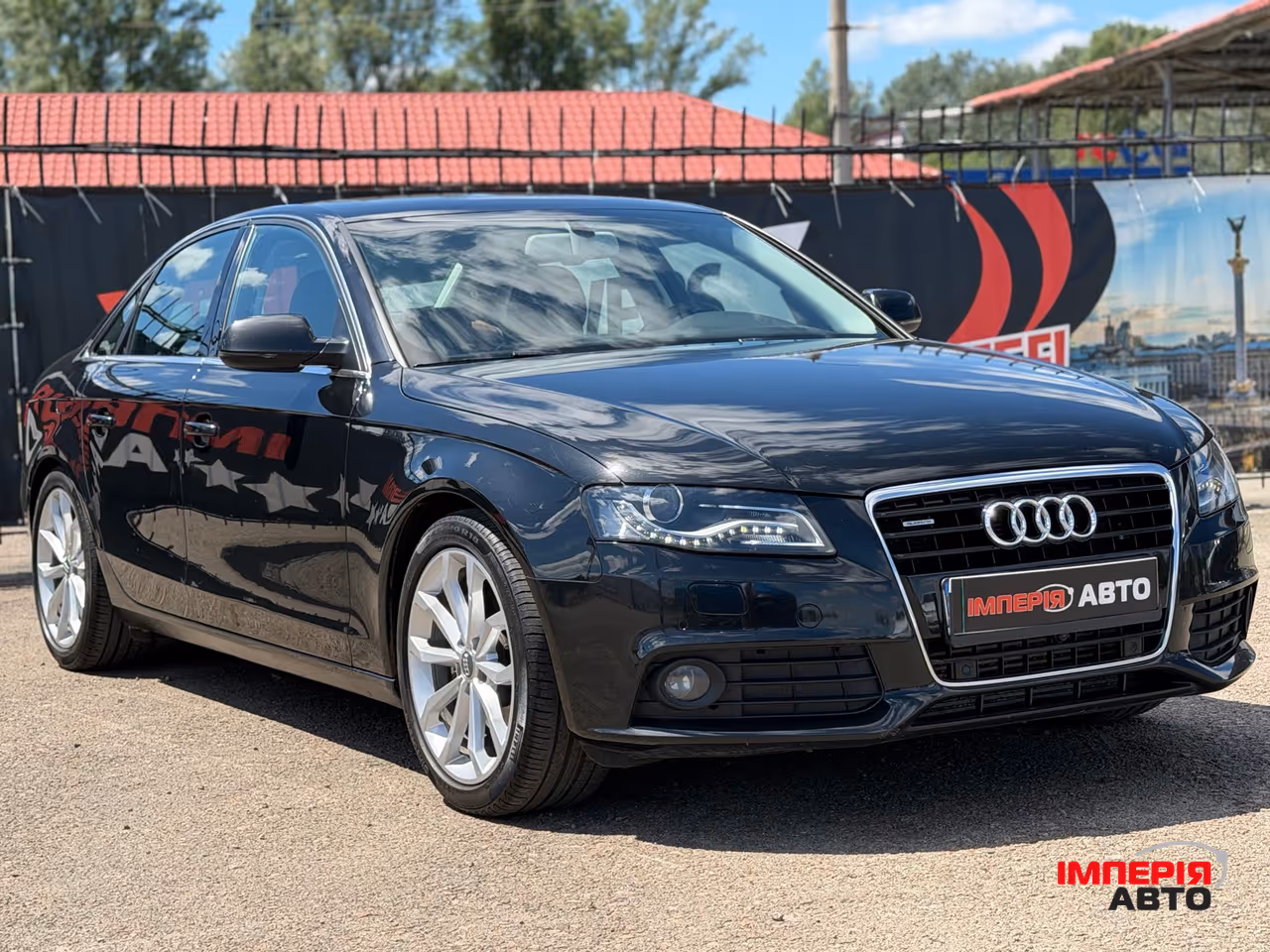 Audi A4 - фото 3
