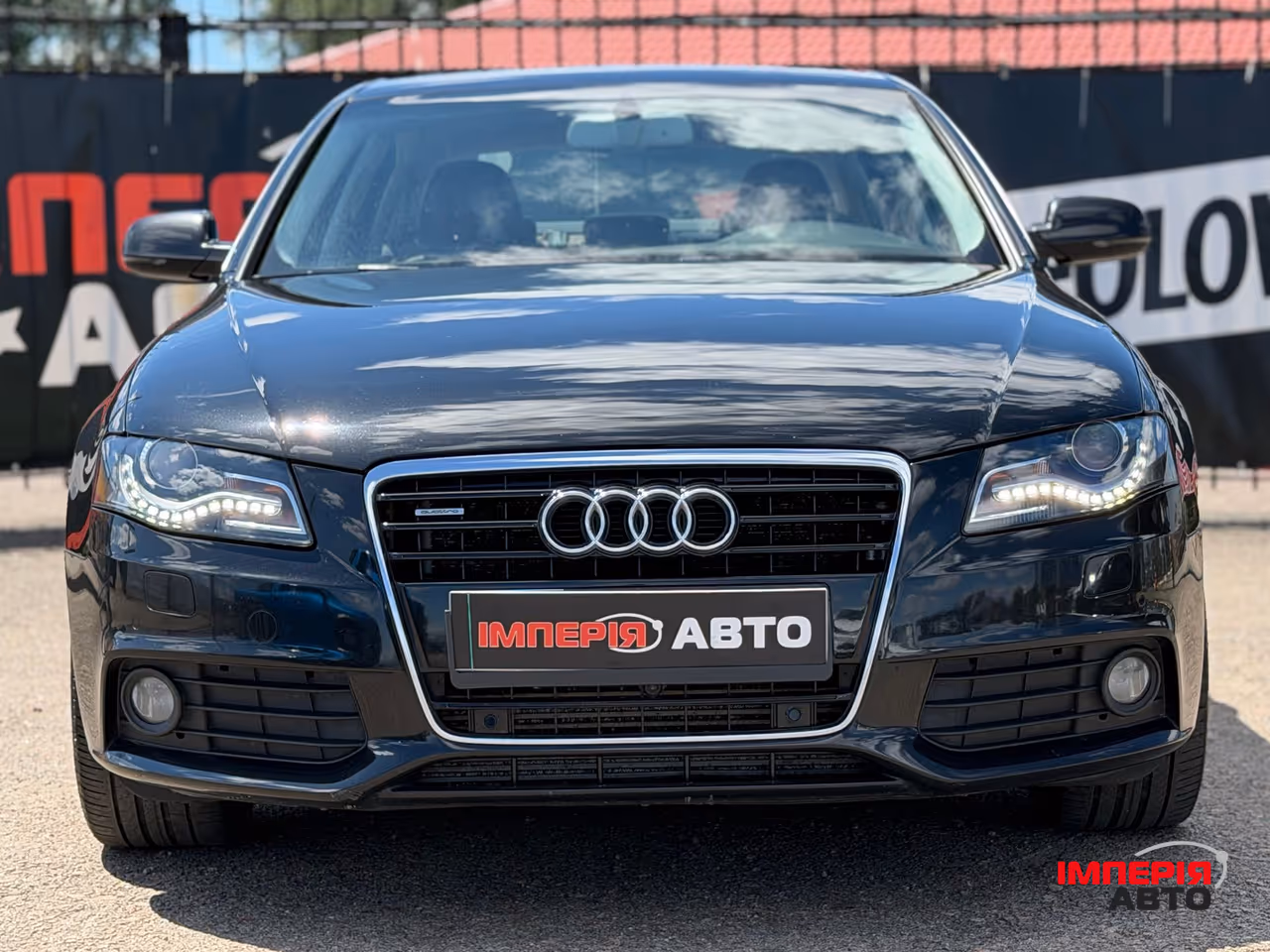 Audi A4 - фото 2