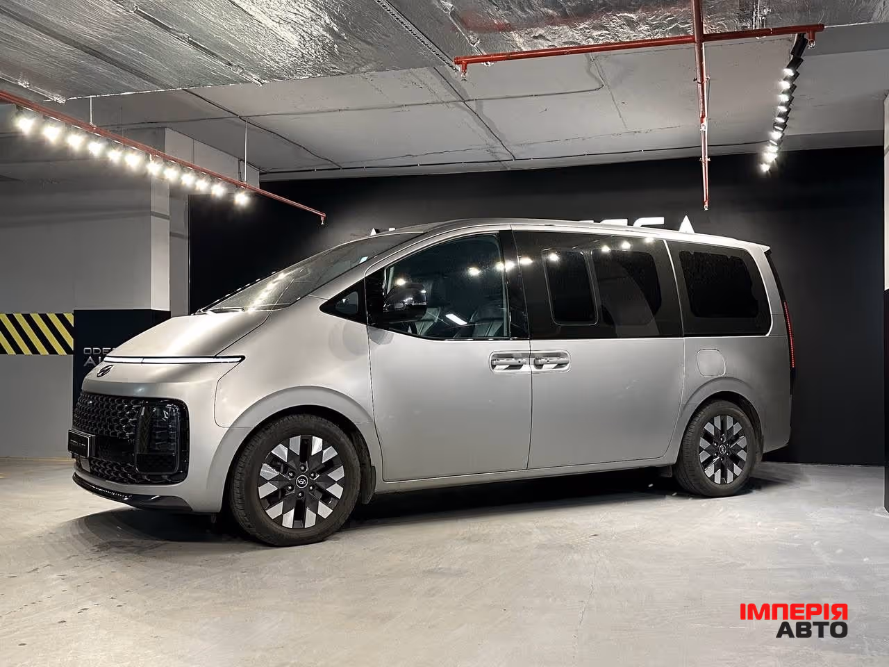 Hyundai Staria - фото 4