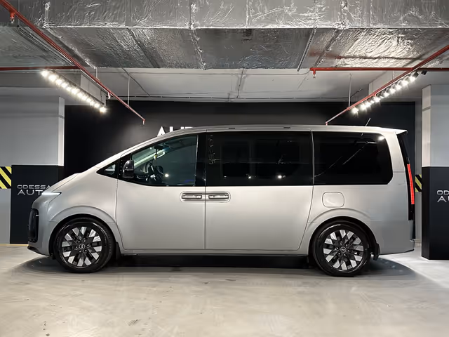 Hyundai Staria - фото 4