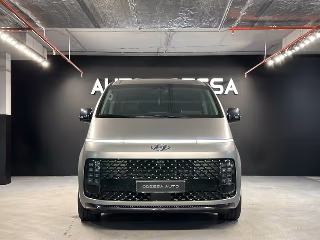Hyundai Staria - фото 2
