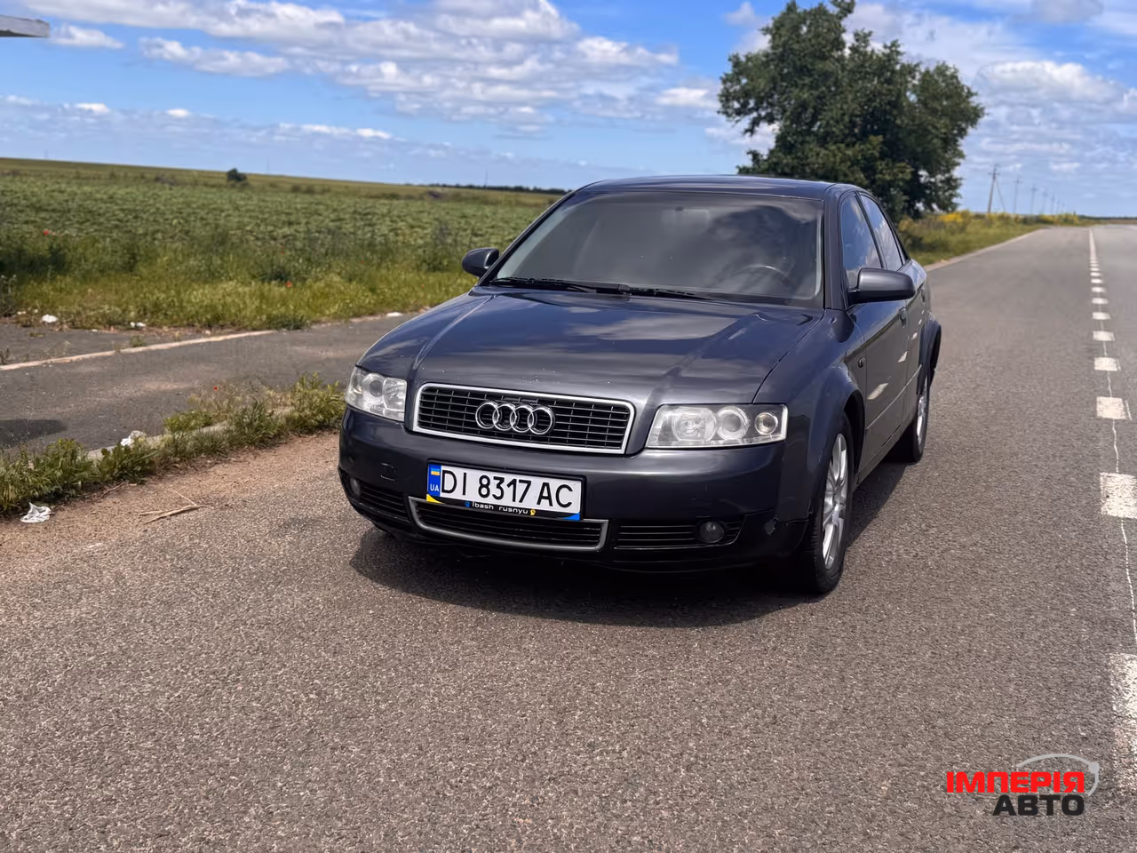 Audi A4 - фото 5