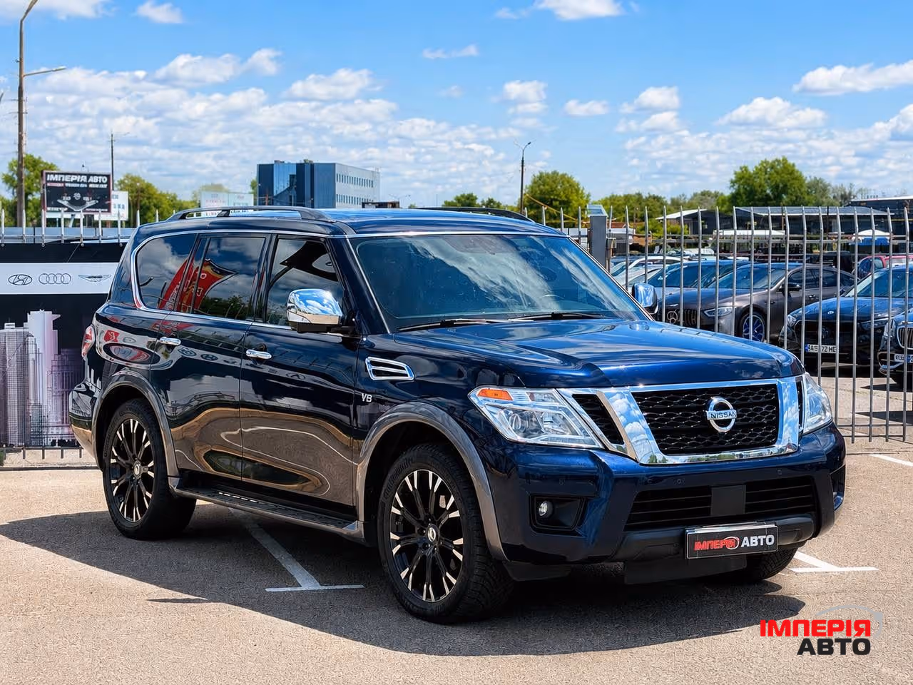 Nissan Armada - фото 2