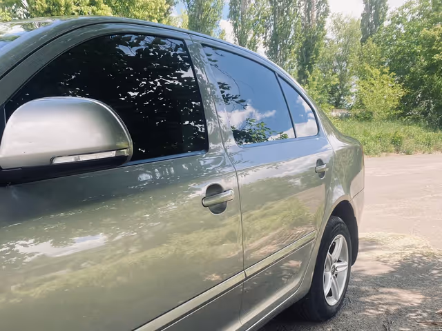 Skoda Octavia - фото 3