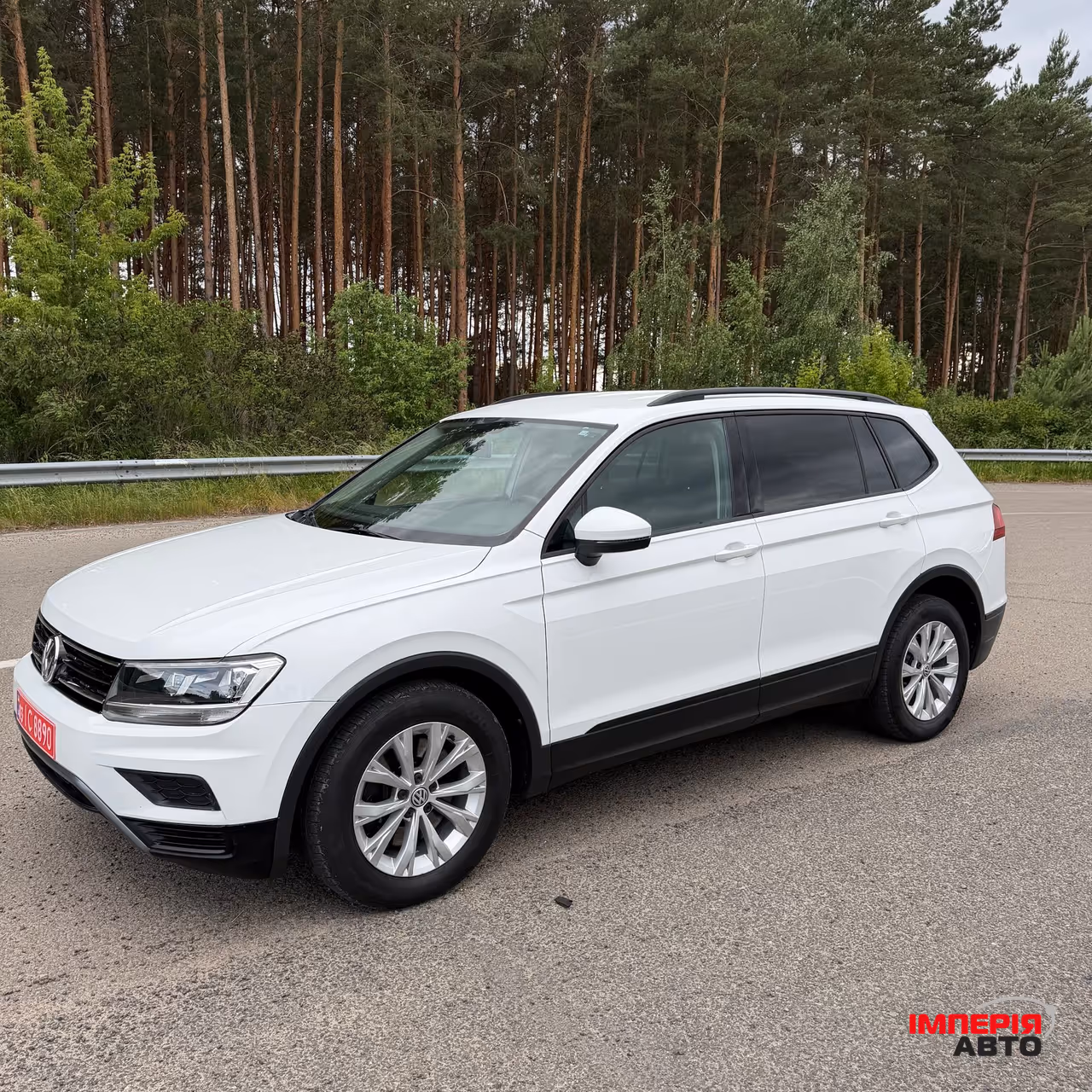 Volkswagen Tiguan - фото 3