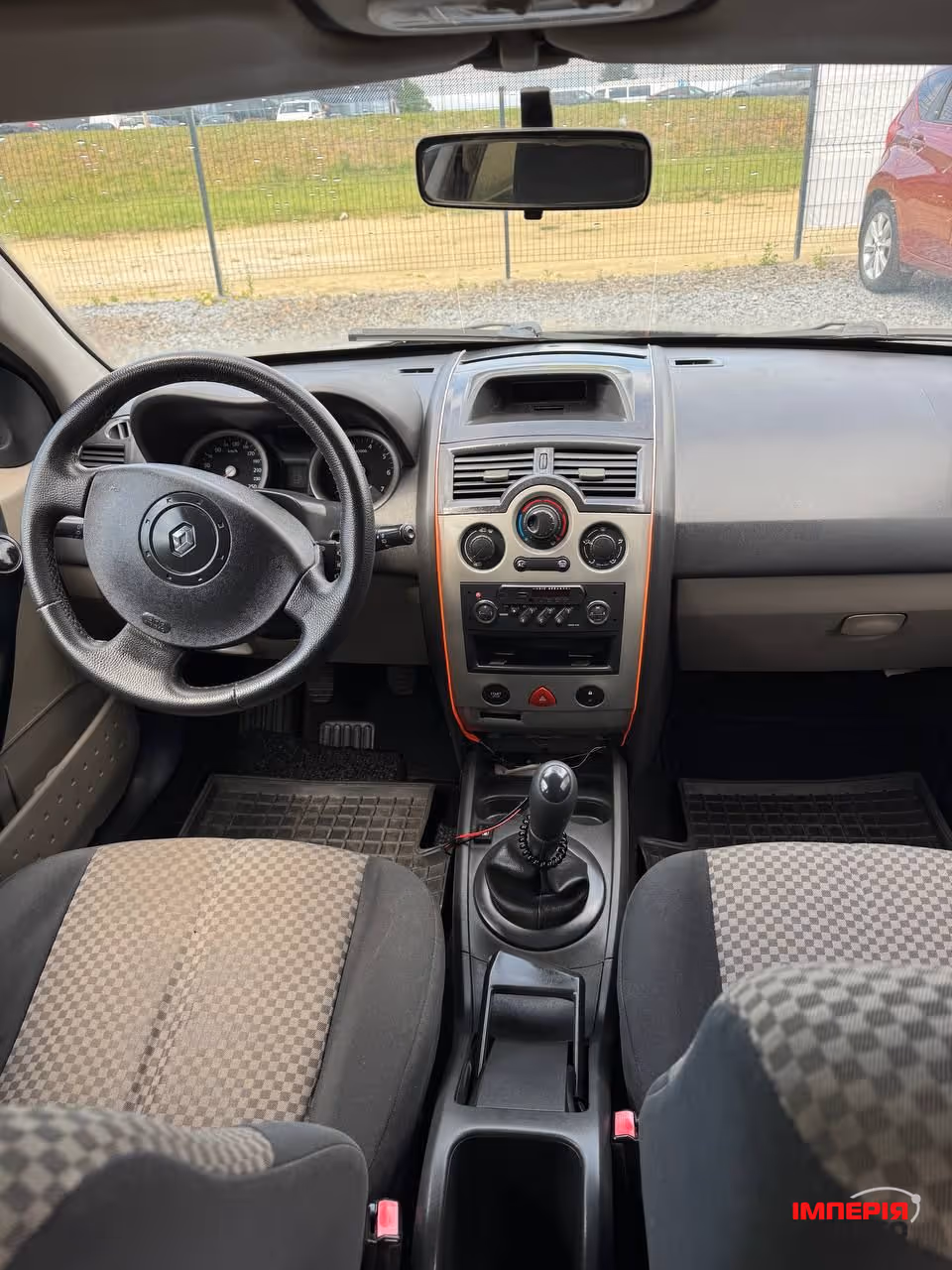 Renault Megane - фото 22