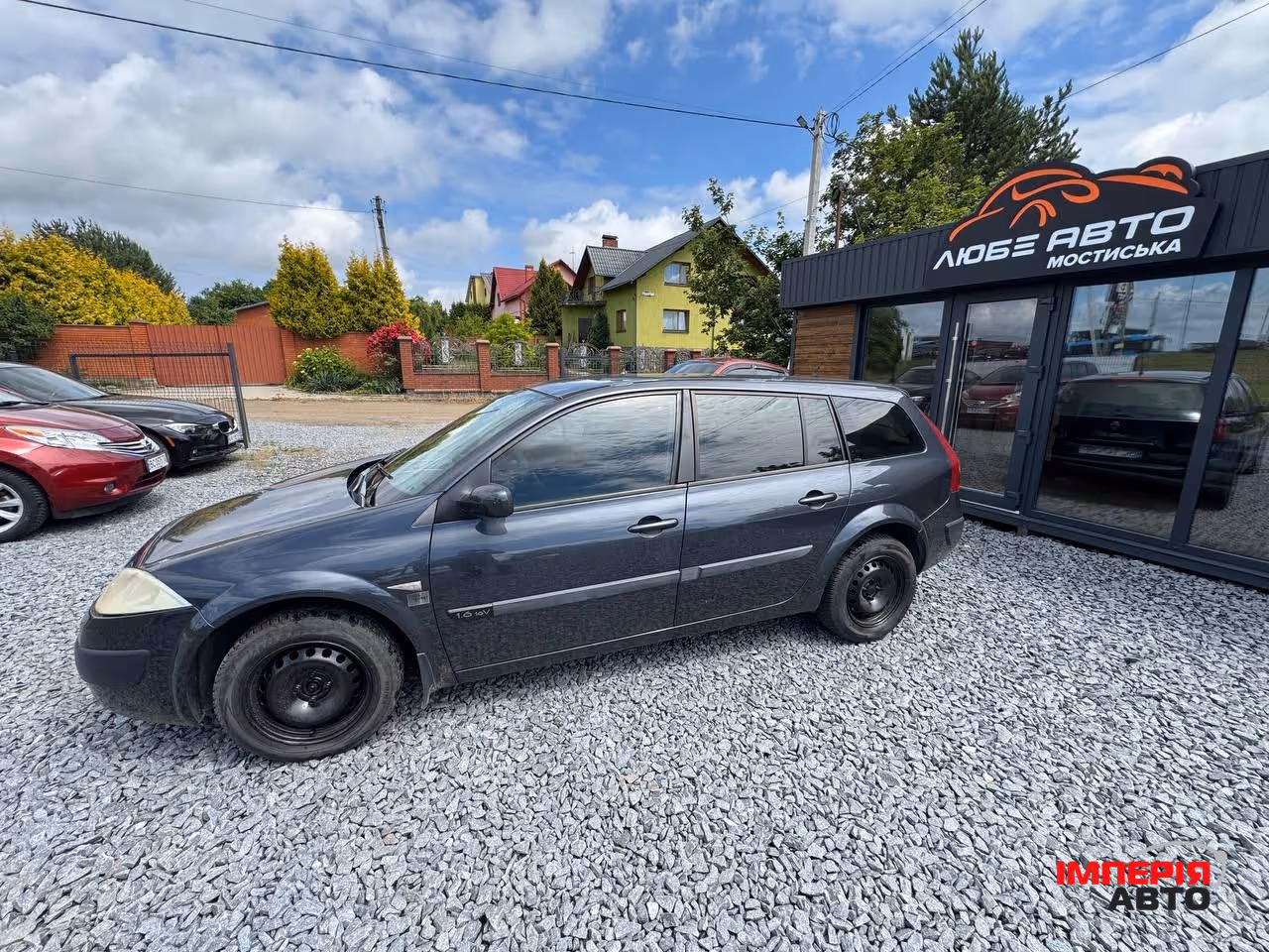Renault Megane - фото 13