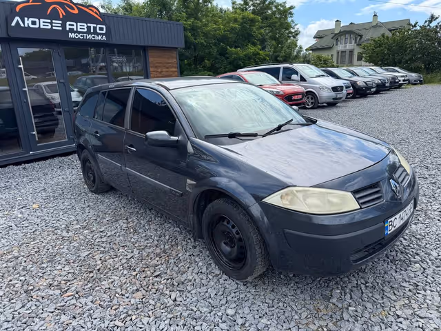 Renault Megane - фото 4