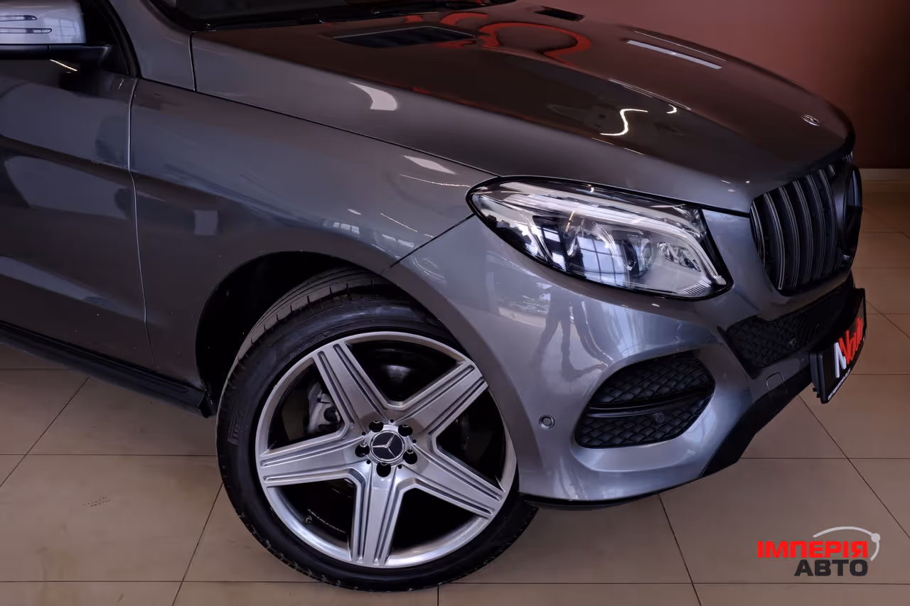 Mercedes-Benz GLE - фото 3