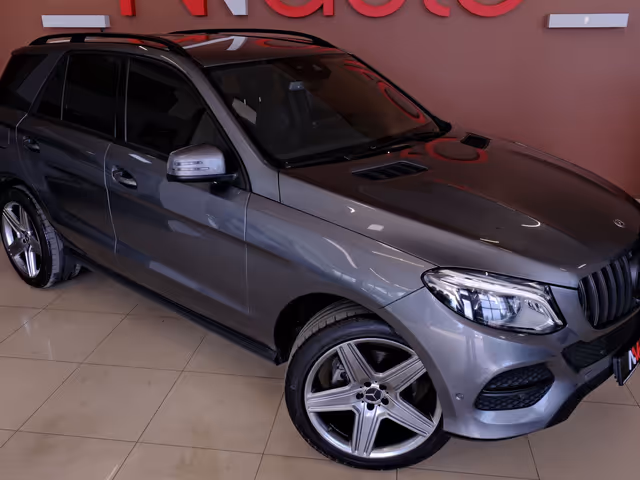 Mercedes-Benz GLE - фото 4