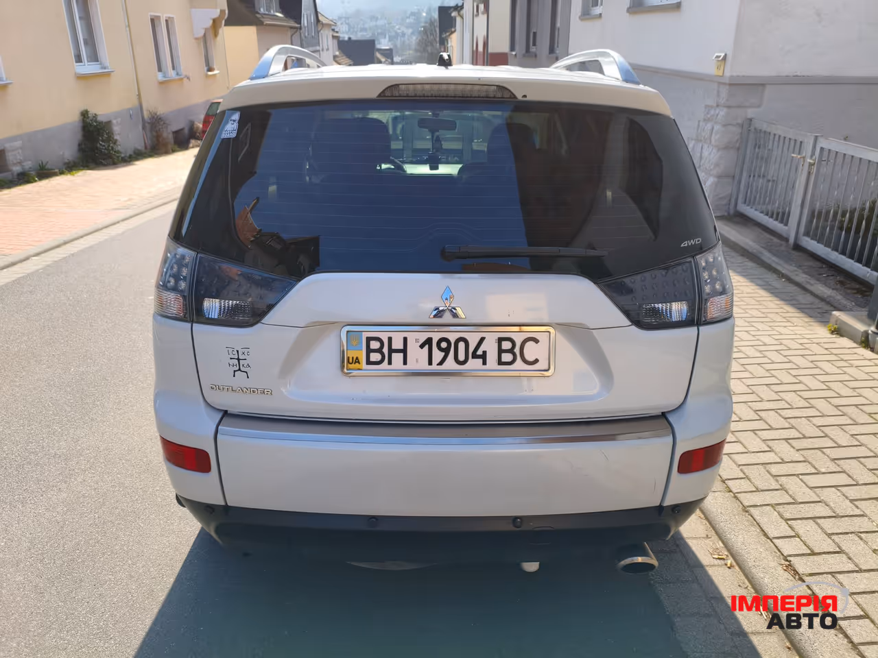 Mitsubishi Outlander - фото 6