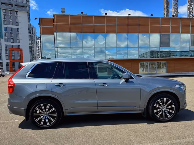Volvo XC90 - фото 4