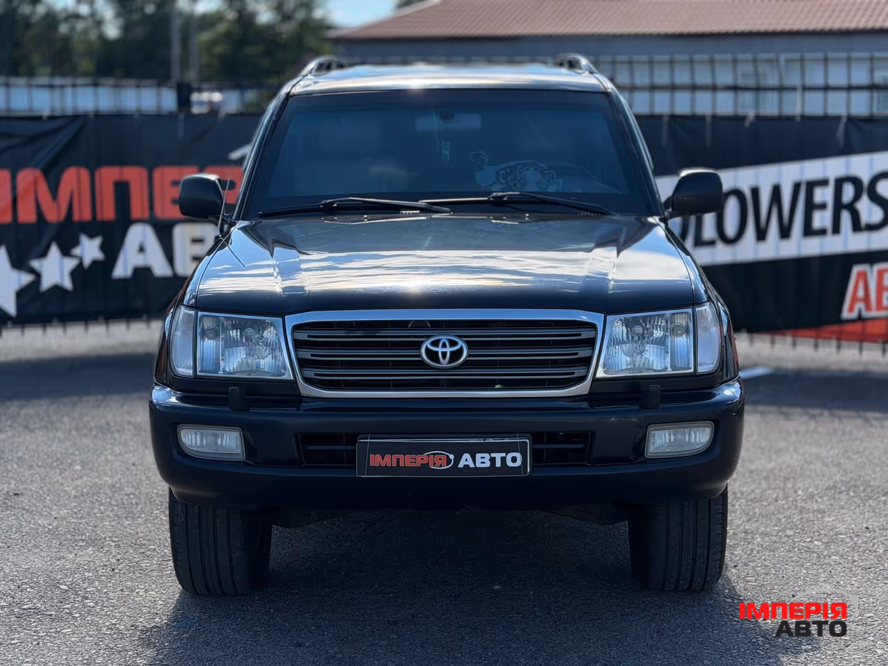 Toyota Land Cruiser - фото 2