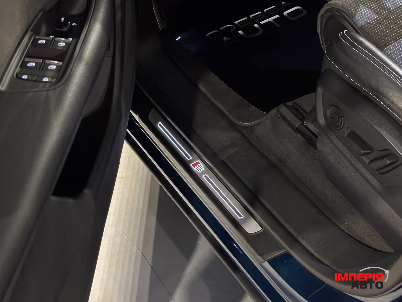 Audi Q8 - фото 20