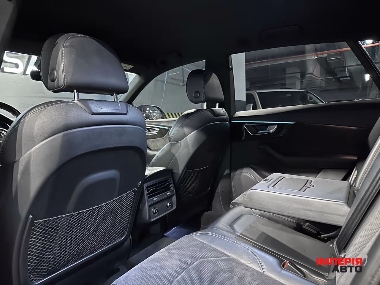 Audi Q8 - фото 13