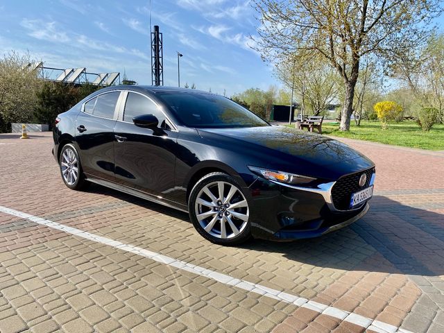 Mazda 3 - фото 1