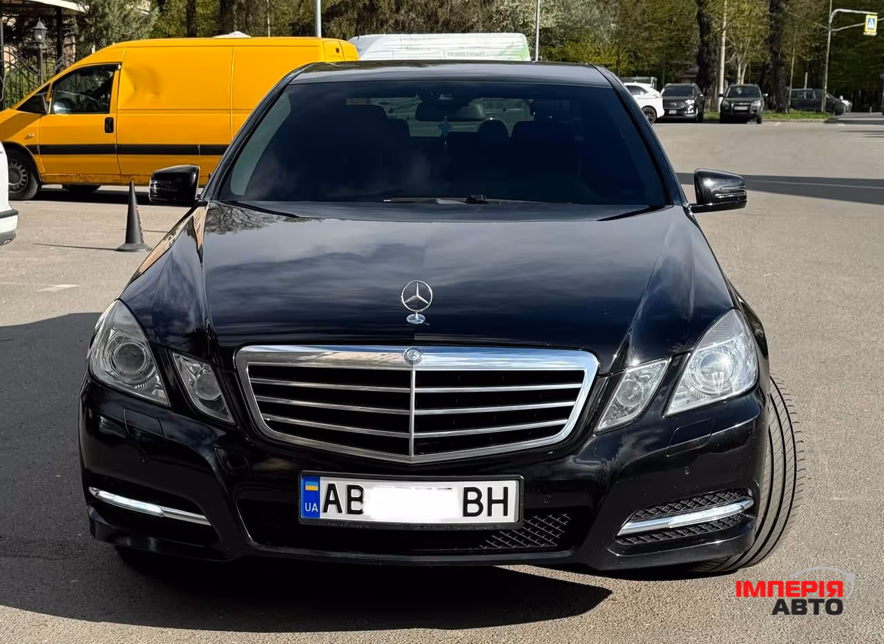 Mercedes-Benz E-Класс - фото 4
